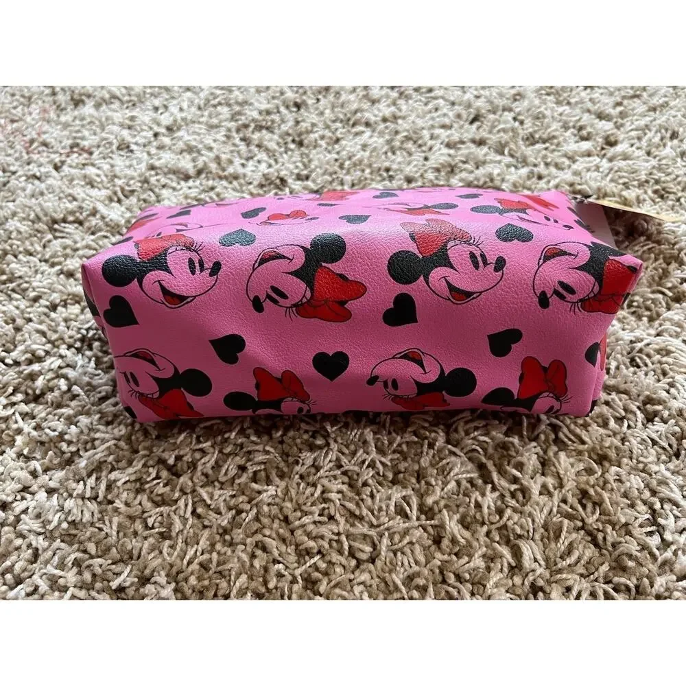 NWT❤️Disney Dani Minnie Mouse Cosmetics bag